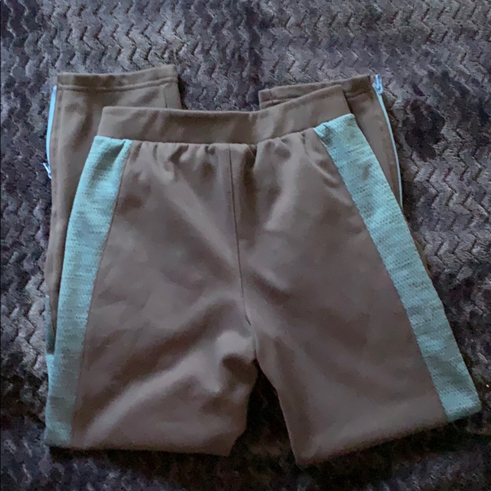 Sweatpants - Picture 11 of 14